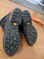 HANWAG SOLES 2.jpg