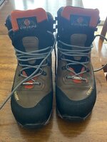 Boots2.jpg