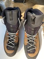 boots1.jpg