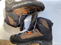 boots2.jpg