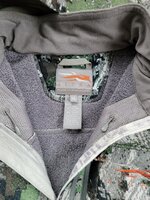 sitka jacket tag.jpg