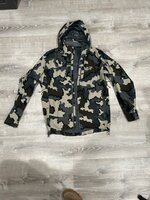 IMG_9880.JPG IMG_9880.JPG