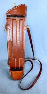 Art Vincent side quiver.jpg