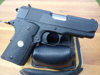 ColtOfficersModel45-2.jpg