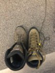 Comparison Asolo Hunter Extreme GV vs Lowa Tibet Hi GTX