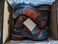 PXL_20231120_212237407.jpg