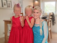 Frost Elsa blurred.JPG Frost Elsa blurred.JPG