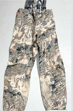 Sitka Cloudburst Pant 3.png