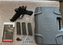 Sig P226.jpg