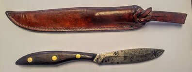 Belt Knife Russell Canada.jpg
