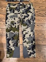 Pants 2.jpg