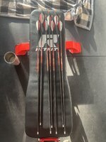 arrow 1.jpg