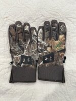 UA Gloves.jpg