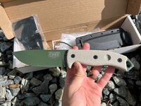 Esee 1.jpg